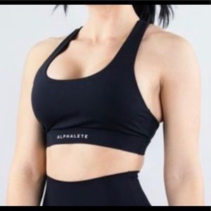 Alphalete Meridian Strap Sports Bra Medium